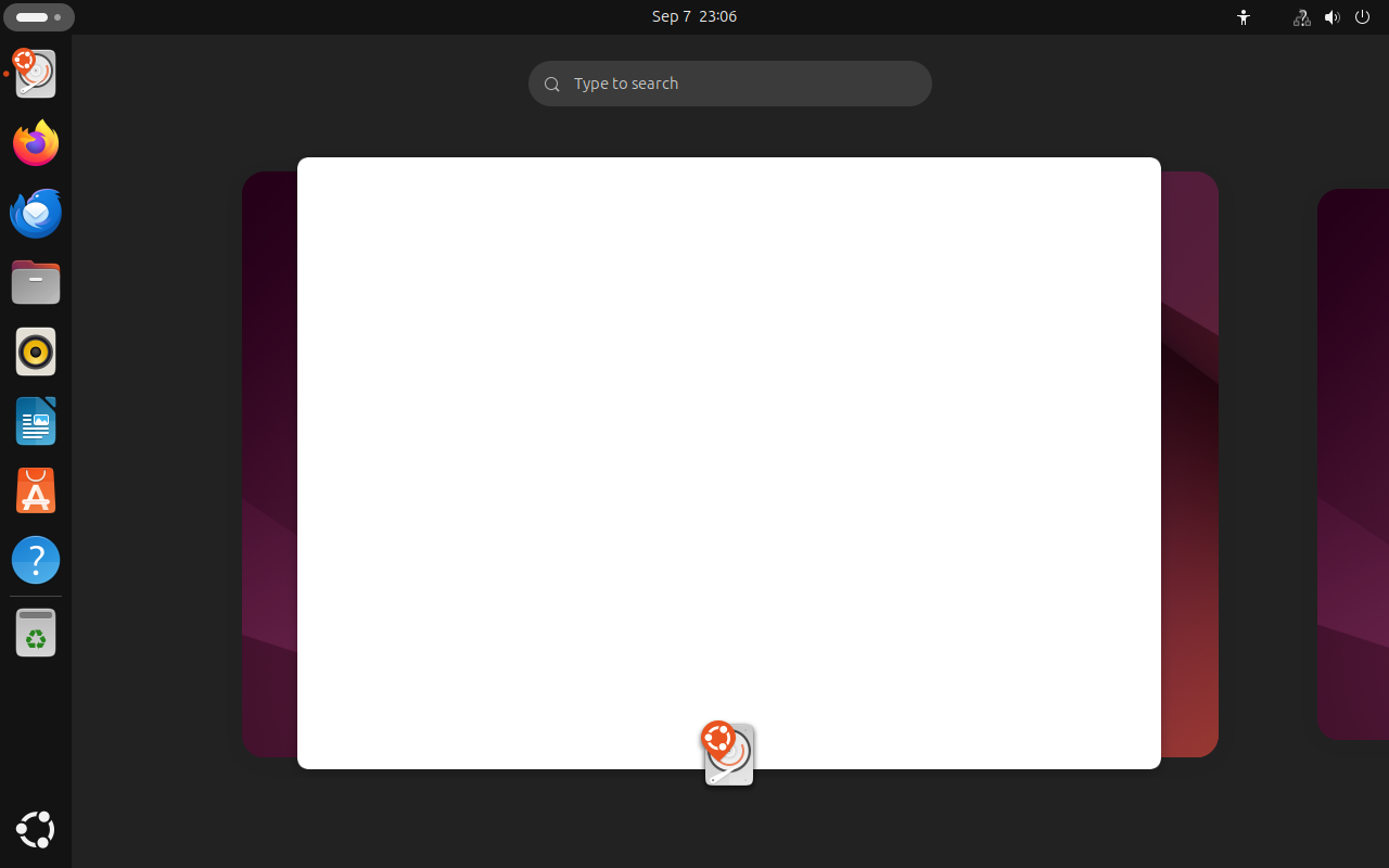 Белое окно графического установщика Ubuntu