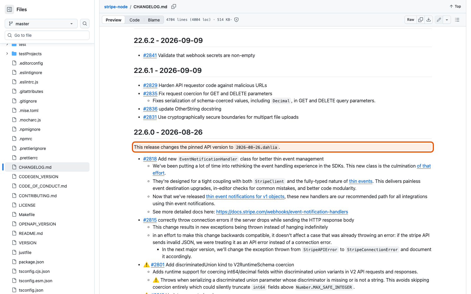 CHANGELOG Stripe: запись о версии, которая меняет закреплённую версию API.